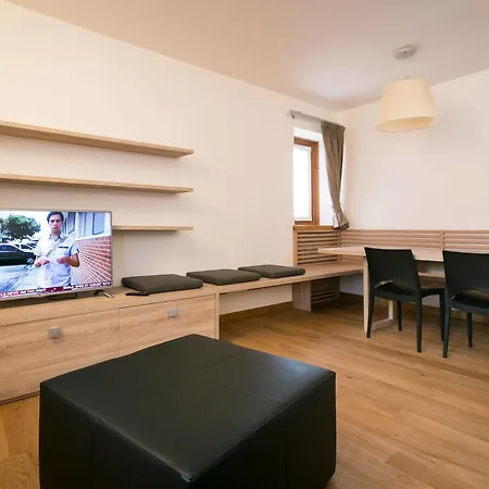 Mirtillo Blu Family Apartment *